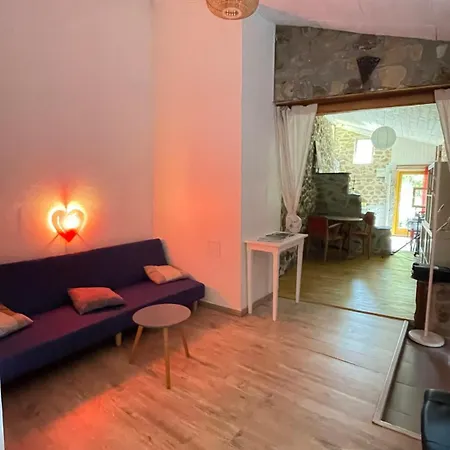Un Train A La Decouverte Des Cimes En Ardeche Holiday home Saint-Prix (Ardeche)