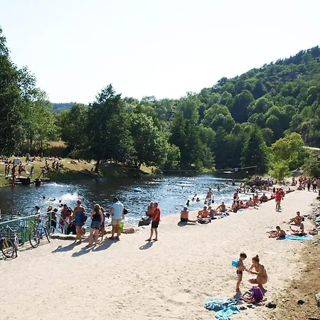 Holiday home Un Train A La Decouverte Des Cimes En Ardeche