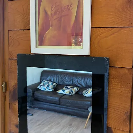 Un Train A La Decouverte Des Cimes En Ardeche Holiday home *