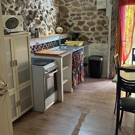 Casa vacanze Un Train à La Découverte Des Cimes En Ardèche Saint-Prix (Ardeche)