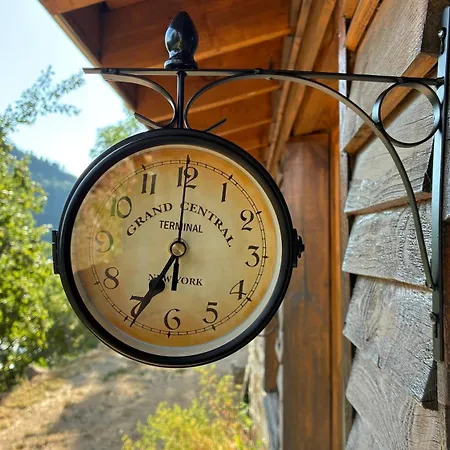 Casa vacanze Un Train à La Découverte Des Cimes En Ardèche *