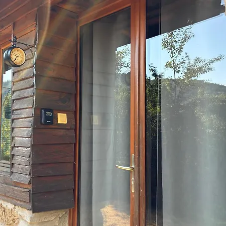 Un Train A La Decouverte Des Cimes En Ardeche Holiday home *
